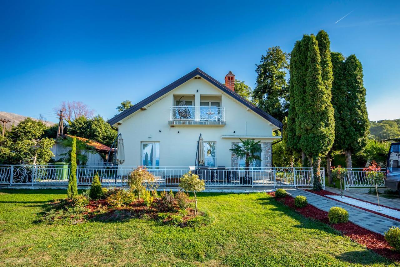 Risteski Apartments - St. Naum Ljubaništa Esterno foto